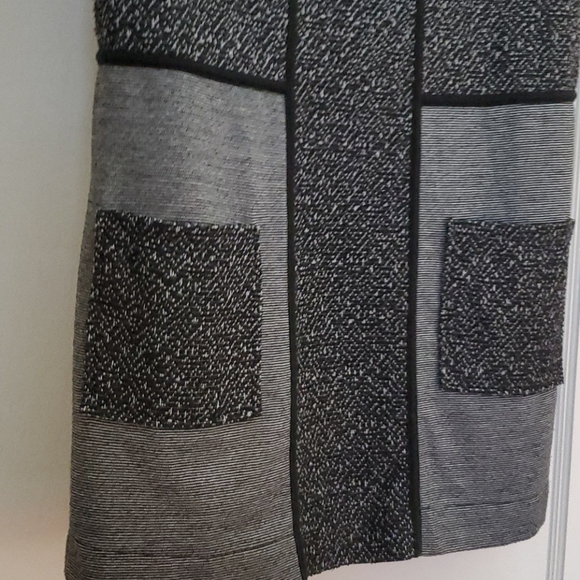 Anthropologie tunic - Picture 3 of 5